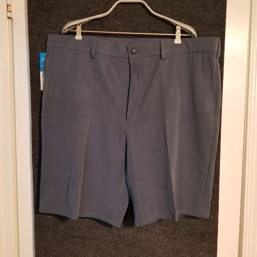 NEW Haggar Men's Golf Shorts Size 40W